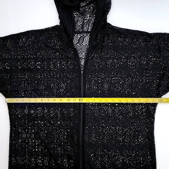 Beach Pool Cover-Up  Black Crochet Dress Hoodie Full Zip Up Short Sleeves Sz S/M - Picture 11 of 12